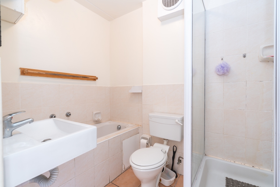 2 Bedroom Property for Sale in Thornton Western Cape